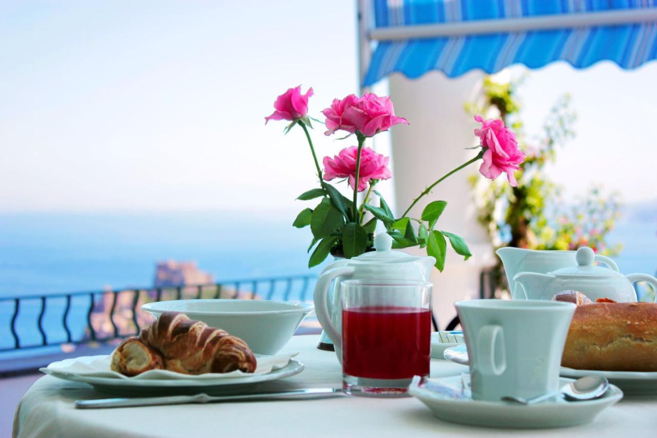 La Pergola Del Torchio Bed & Breakfast Ischia Exterior photo