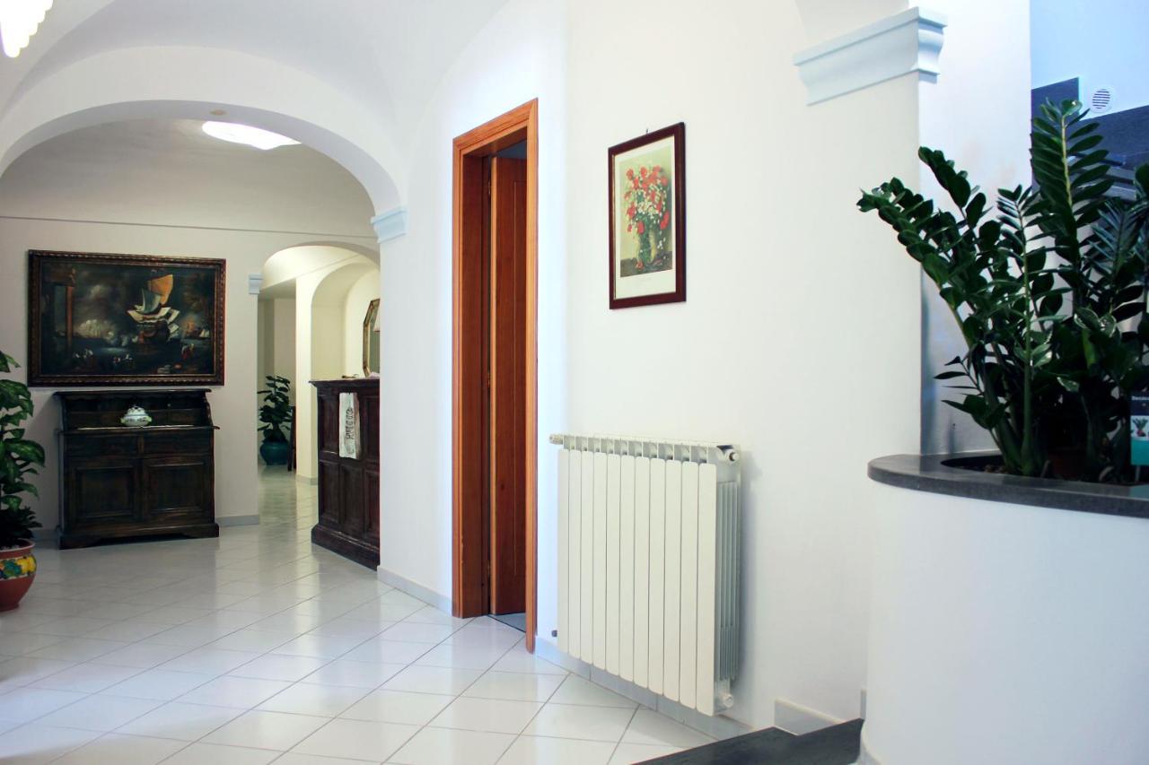 La Pergola Del Torchio Bed & Breakfast Ischia Exterior photo